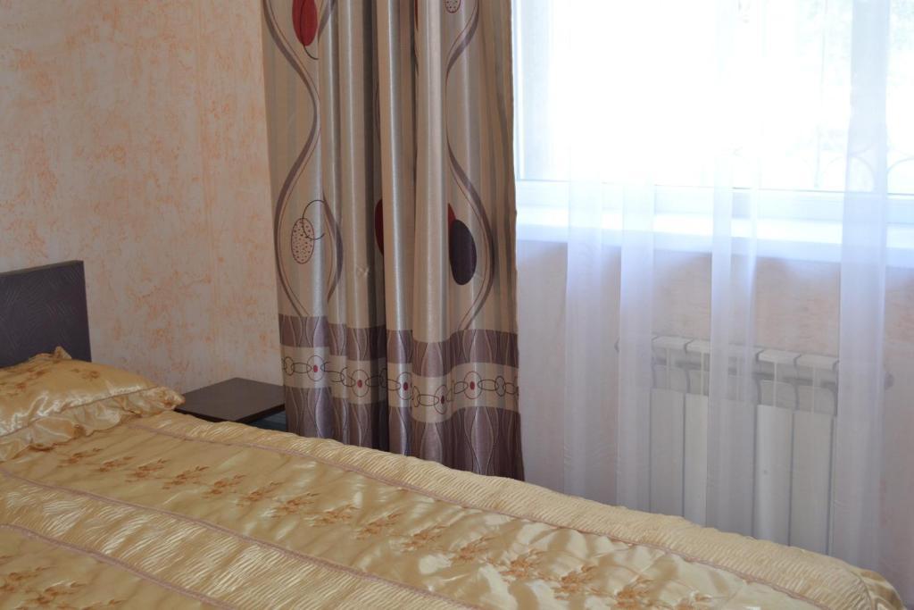 Kuze Hostel Almaty Ruang foto