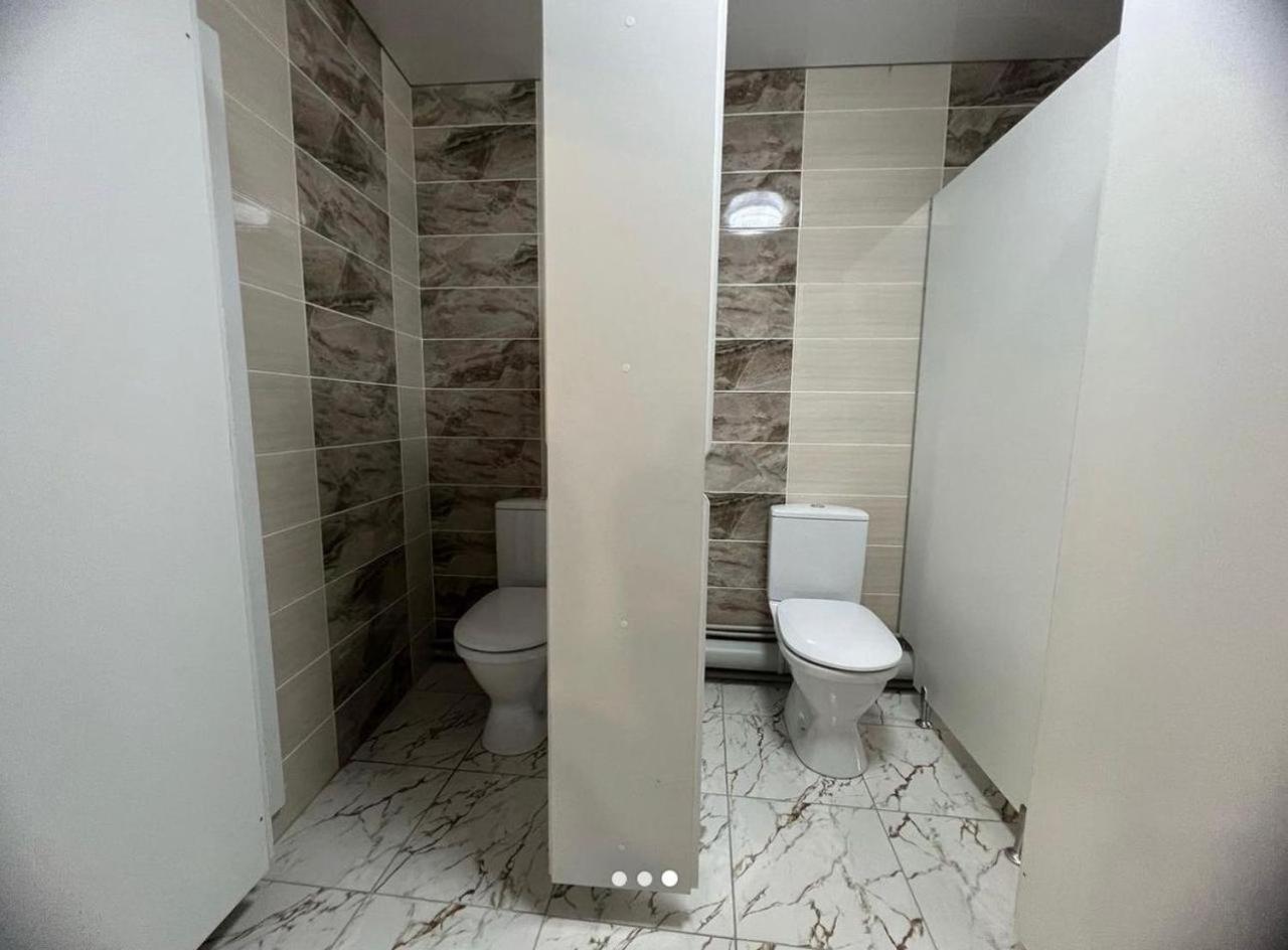 Kuze Hostel Almaty Bagian luar foto